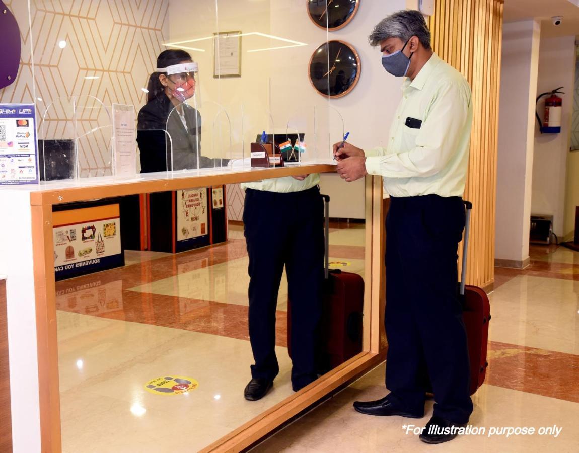 Rāipur Oyo Hotel Prerna מראה חיצוני תמונה